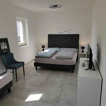 Music V Lipne Guest house