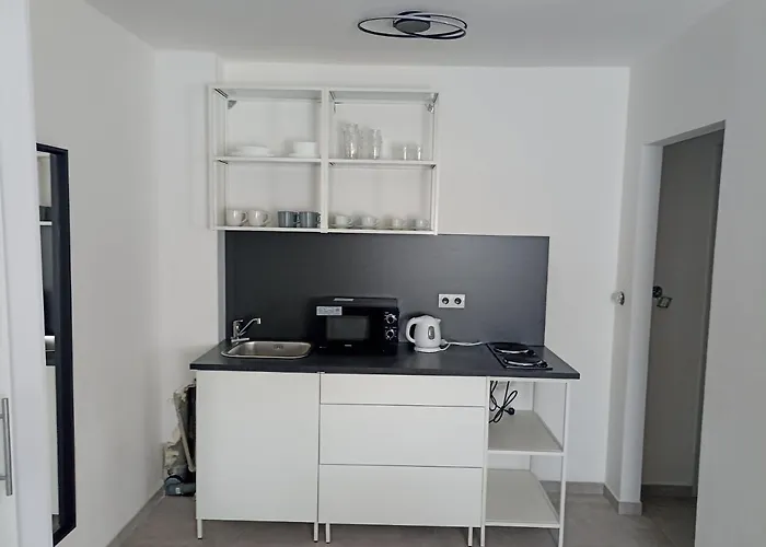 بيت ضيافة Music V Lipne 3*